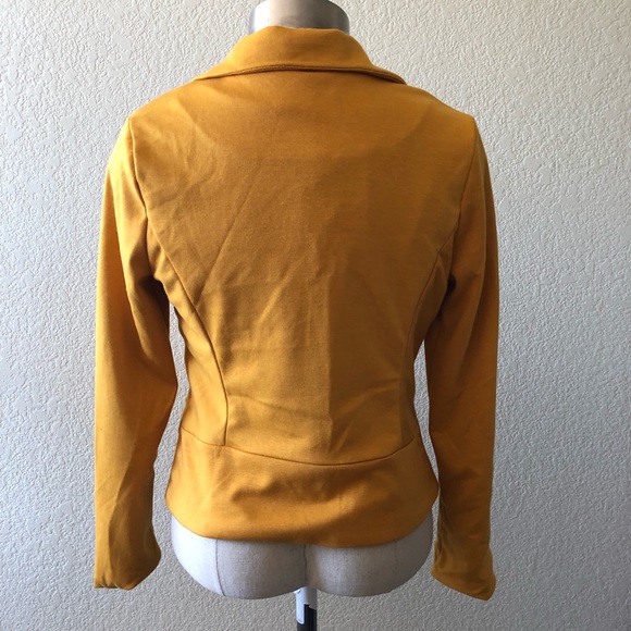 Comfortable Blazer - Picture 4 of 7